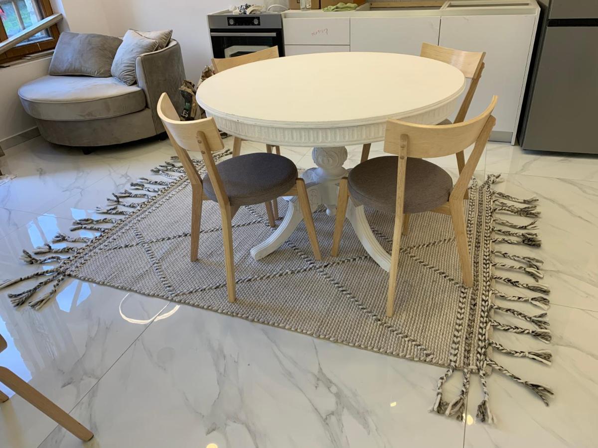 οικια αποζαρι μεγαλη περσα Apartment *